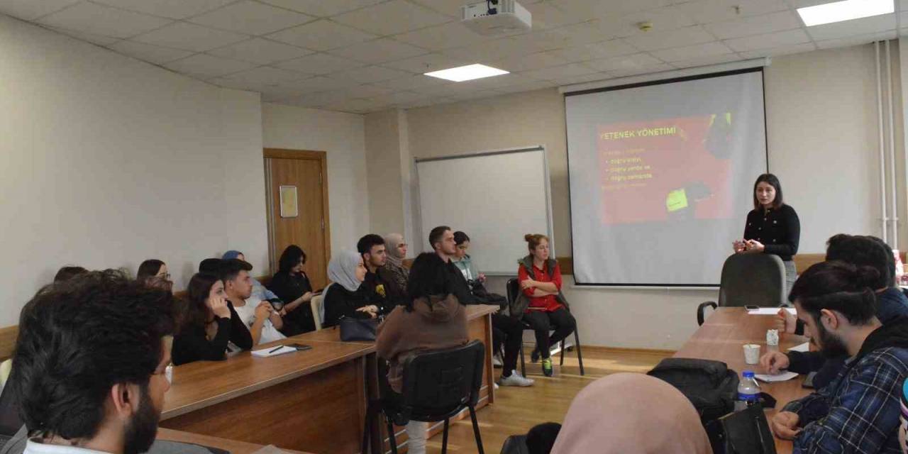 Kendini Tanı, Özünü Keşfet