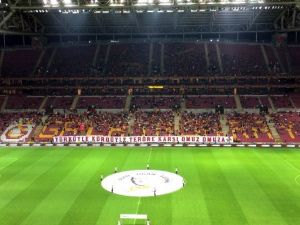 Arena’da Şehitler Tek Tek Anıldı