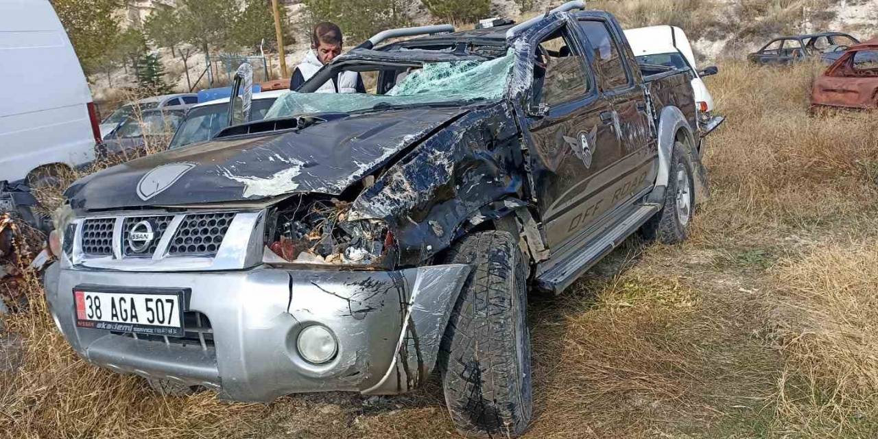 Pikap Takla Attı, Sürücü Ağır Yaralandı