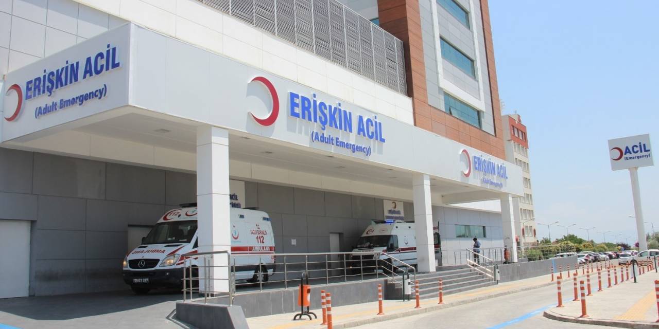 Üniversiteli Genç Kazada Hayatını Kaybetti