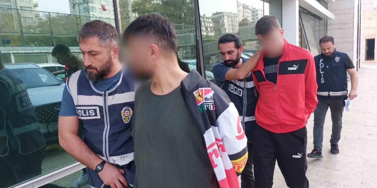 Silah Satma Bahanesiyle Buluşup 30 Bin Lira Gasp Ettiler