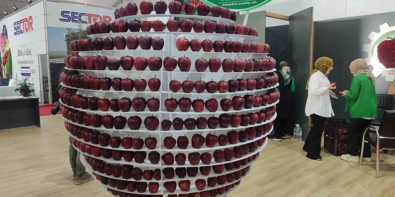 Niğde Uluslararası Elma Fuarı Kapılarını Açtı