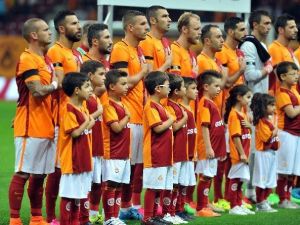 Galatasaray, Metin Oktay’ı Andı