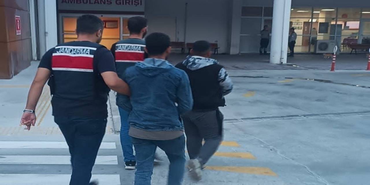 İzmir’de 4 Deaş Şüphelisi Gözaltına Alındı