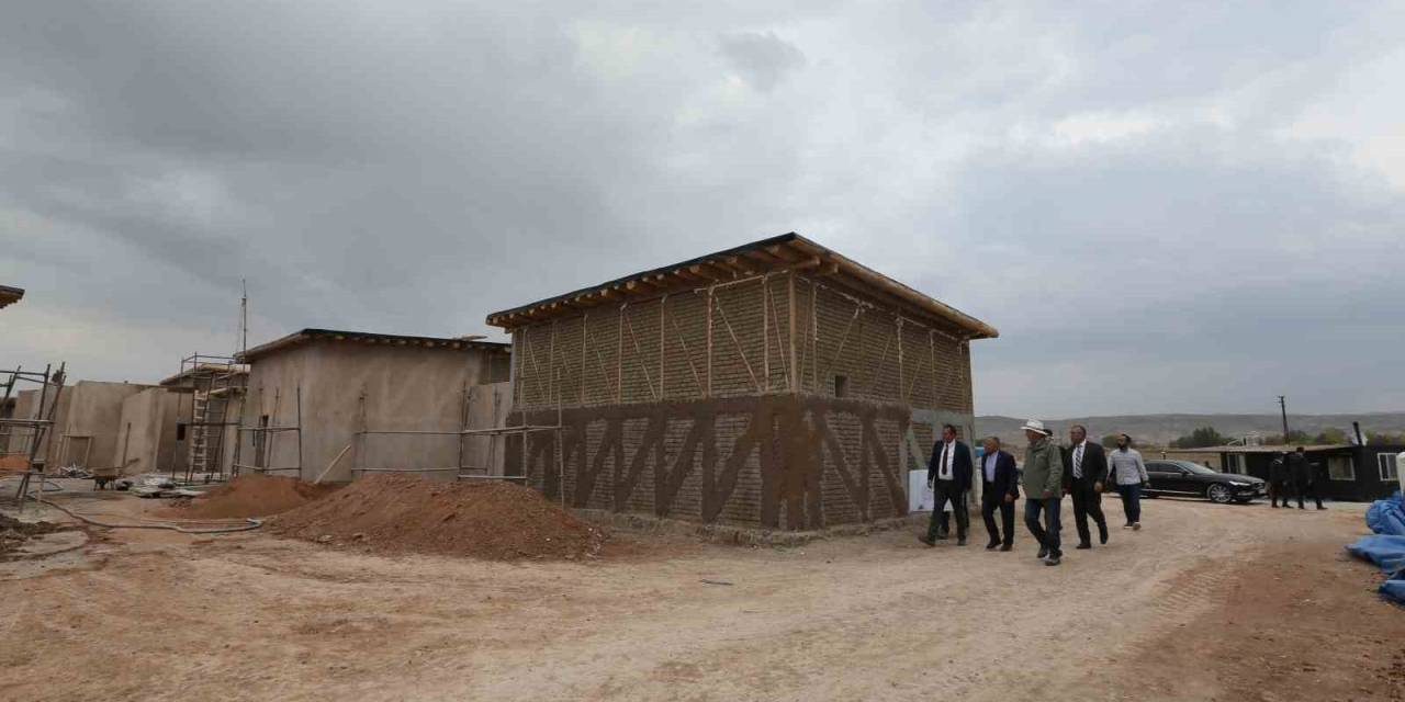 Başkan Büyükkılıç, Tarihten Bir Sahne Olacak 14 Ev Ve Asurlu Tüccarlar Mahallesi Projesini İnceledi
