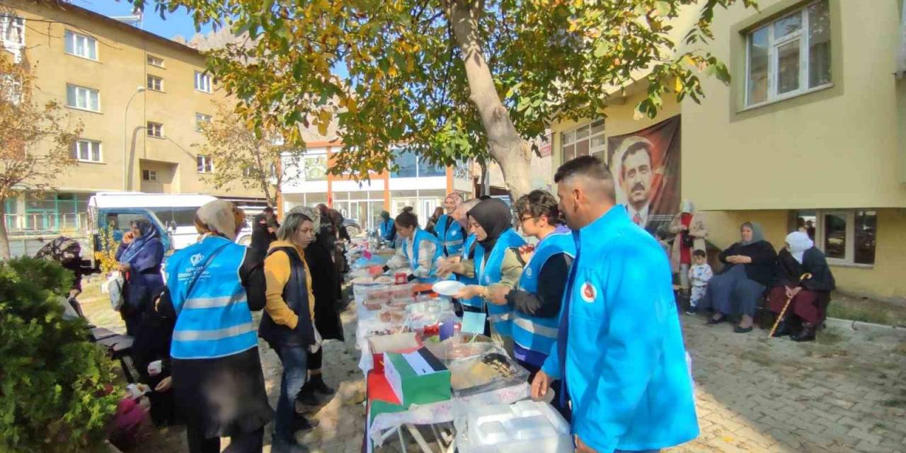 Uzundere’den Filistin’e Yardım Eli