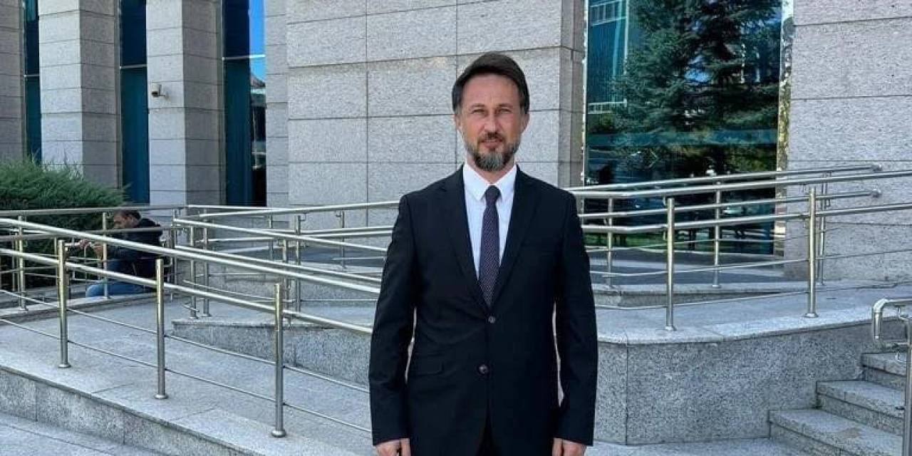 Gediz’de Ak Partinin Yeni Yönetim Kurulu Üyeleri Belirlendi