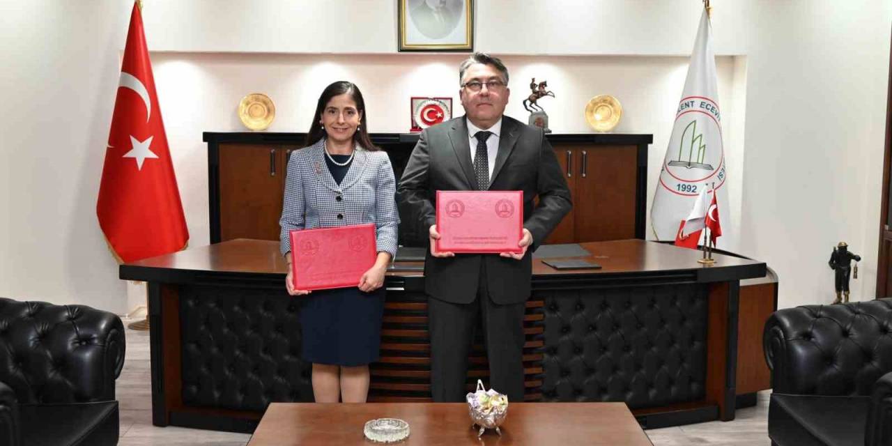 Prof. Dr. Güldeniz Karadeniz Çakmak’tan Rektör Özölçer’e Ziyaret