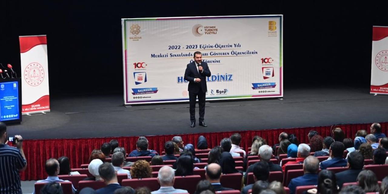 Başkan Yılmaz’dan Üniversite Sınavına Girecek Balıkesirli Gençlere Müjde