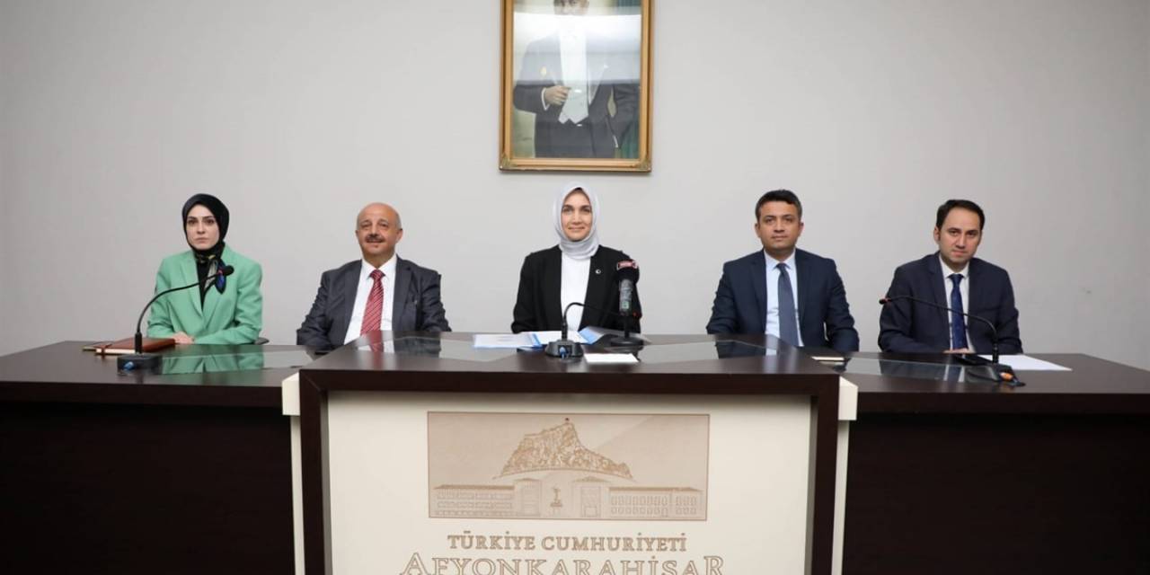 Vali Yiğitbaşı Halk Toplantılarında Bin 337 Vatandaşı Dinledi