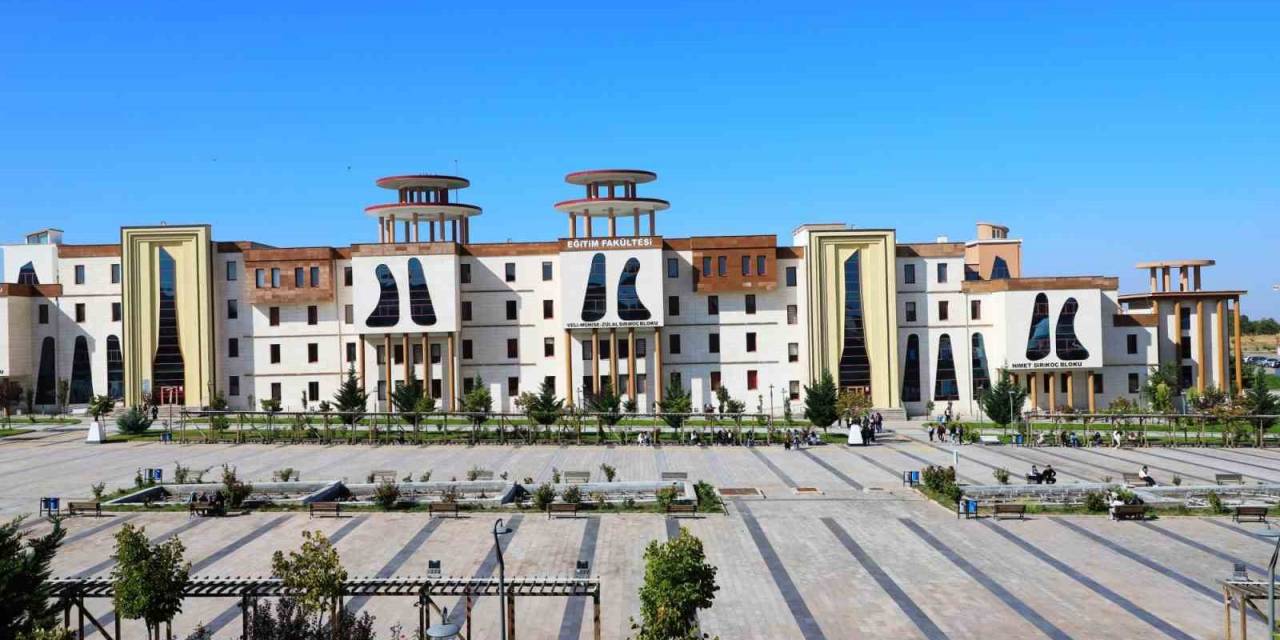 Nevü Eğitim Fakültesi’ne Doçent Ataması Yaptı