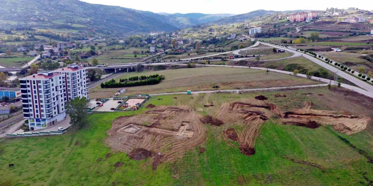 Temel Kazısı Sırasında Roma Ve Helenistik Dönemlere Ait İnsan Yerleşkesi Bulundu