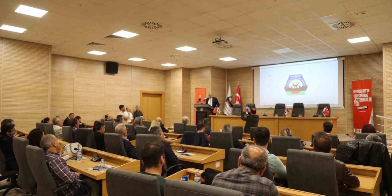 “Diyarbakır’ın Geleceğinde Jeotermalin Yeri Konferansı” Düzenlendi