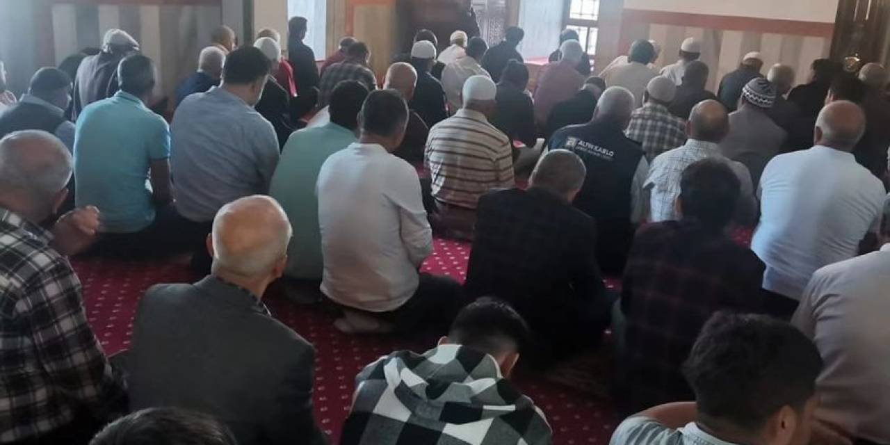 İl Müftüsü Güneş: "Yaşanan Bu Vahşet, Sadece Müslümanların Değil Bütün İnsanlığın Ortak Sorunudur"