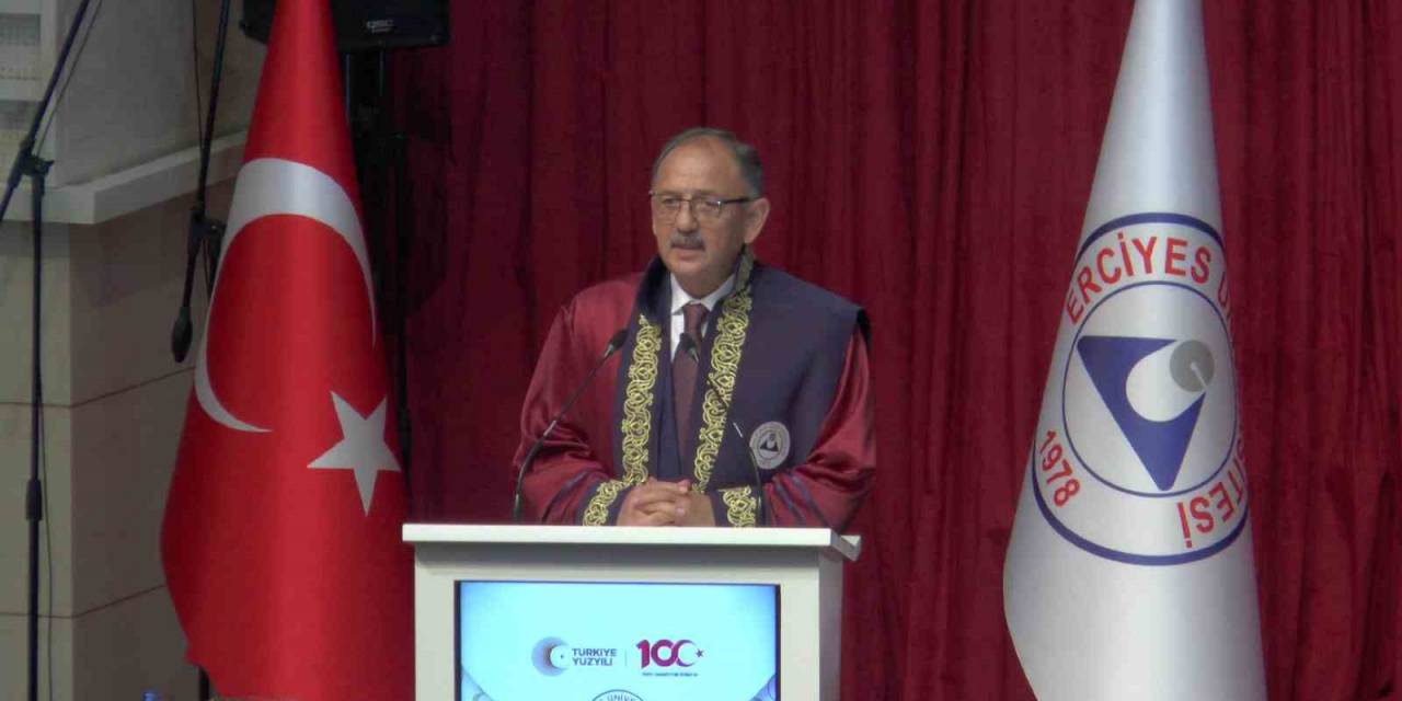 Bakan Özhaseki: “Bir Medeniyet Oluşturmak İstiyorsak Kimlikli Ve Sağlıklı Konutlar Yapmalıyız”