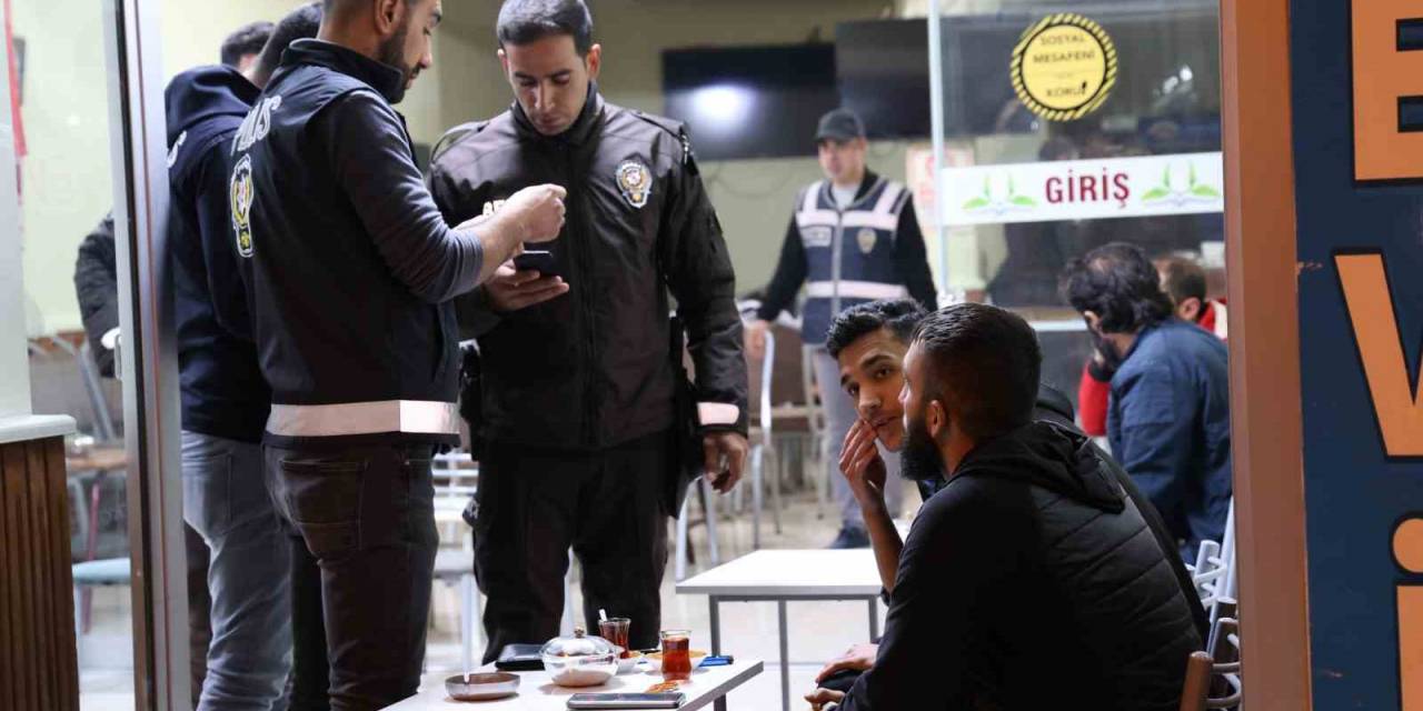 Elazığ’da 313 Polisin Katılımıyla Asayiş Uygulaması