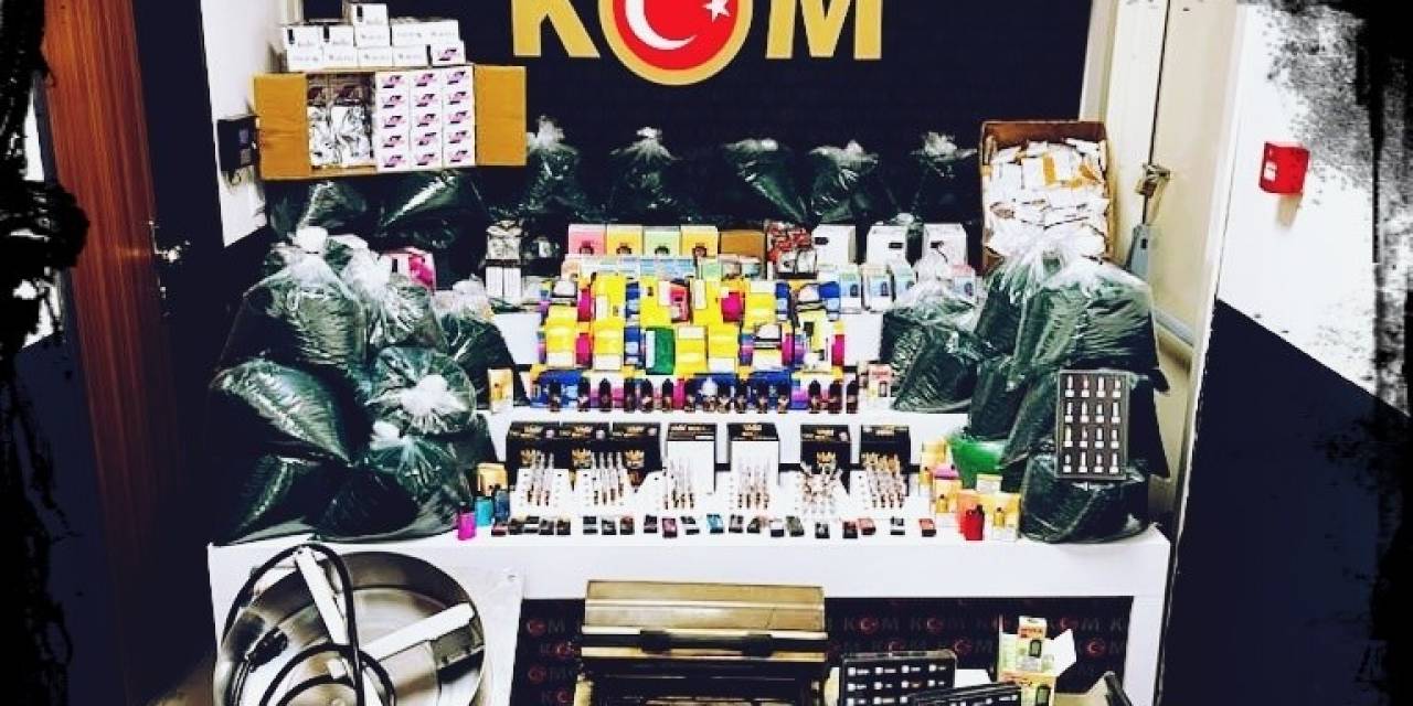 Afyonkarahisar’ Da Kaçak Makaron Ve Elektronik Sigara Operasyonu