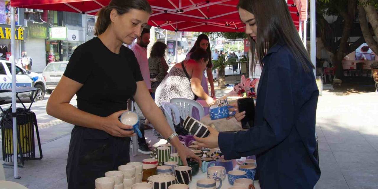 Üretici Kadınlar Mersin’de Stant Açtı