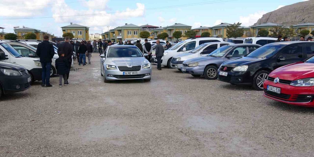 Van’da İkinci El Araç Fiyatlarında Sert Düşüş