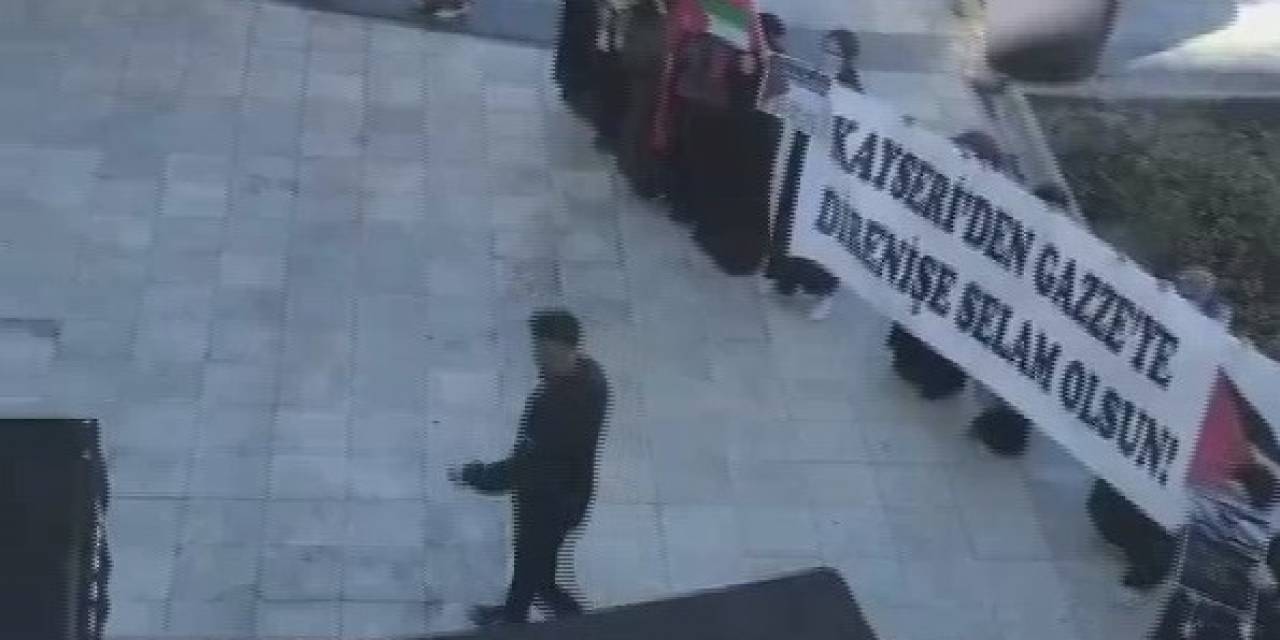 Forum Avm’de Protesto