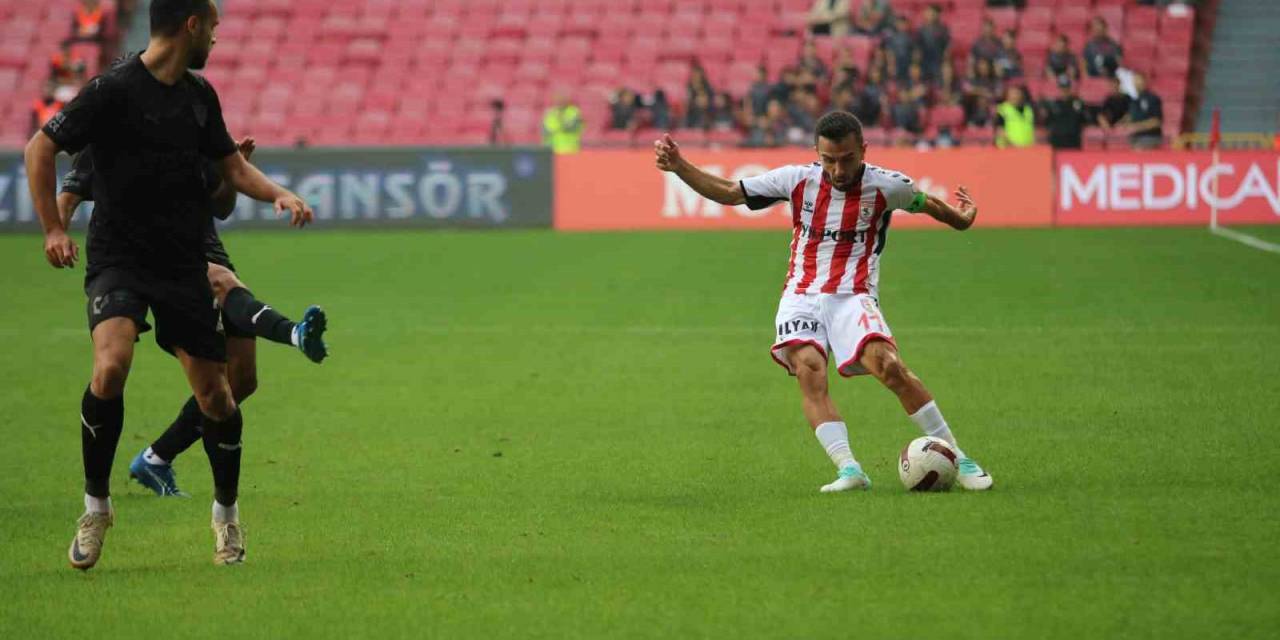Trendyol Süper Lig: Samsunspor: 0 - Hatayspor: 1 (İlk Yarı)