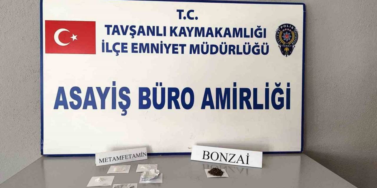 Tavşanlı’da Bir Araçta Uyuşturucu Madde Ele Geçirildi