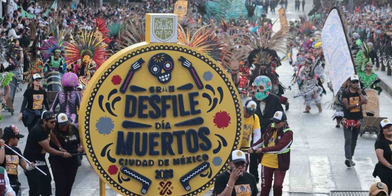 Meksika’da “Ölüler Günü” Renkli Görüntülere Sahne Oldu