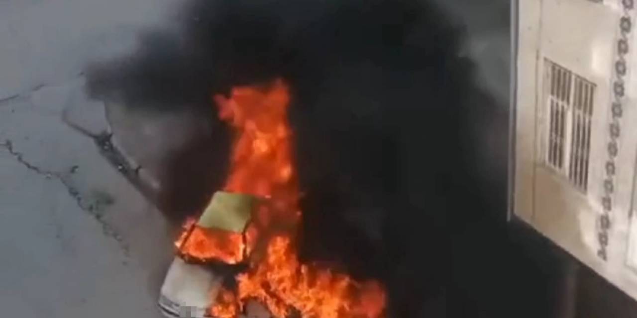 Van’da Korkutan Yangın
