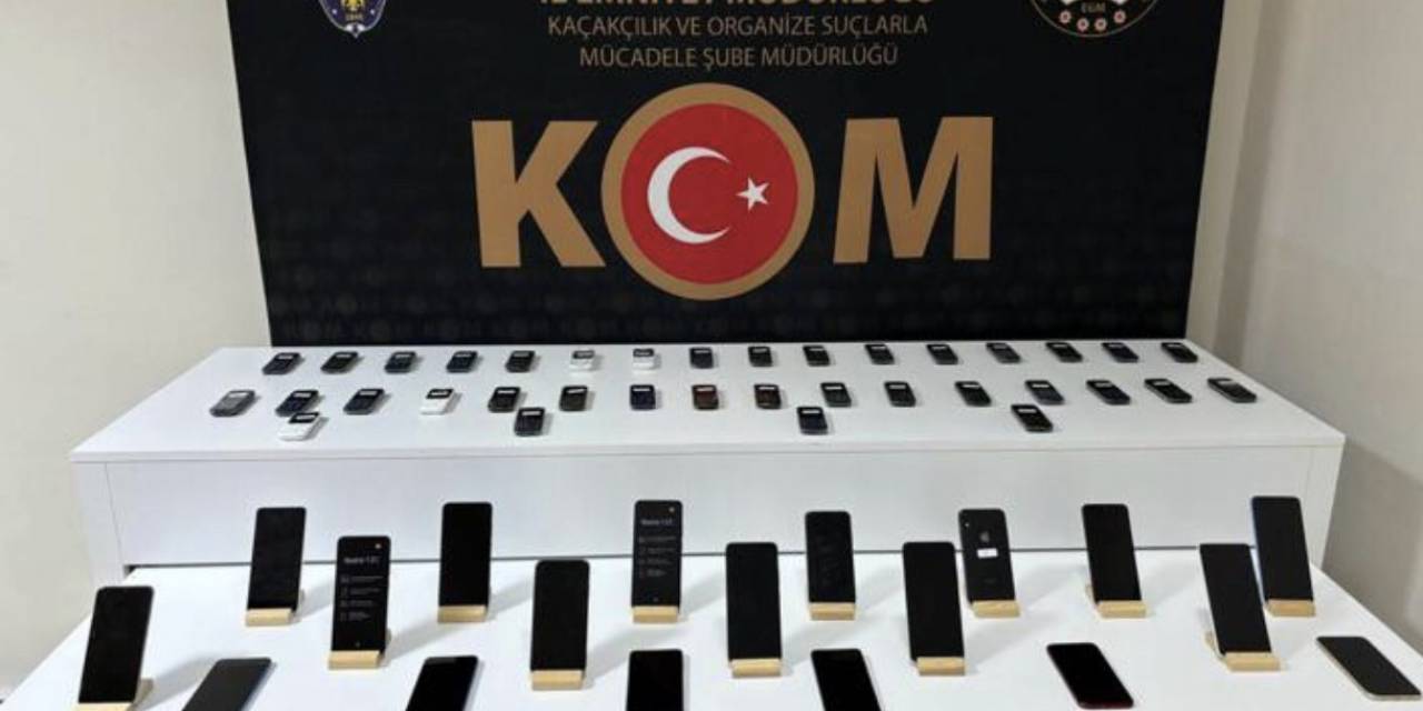 Elazığ’da 55 Adet Kaçak Telefon Ele Geçirildi: 2 Gözaltı