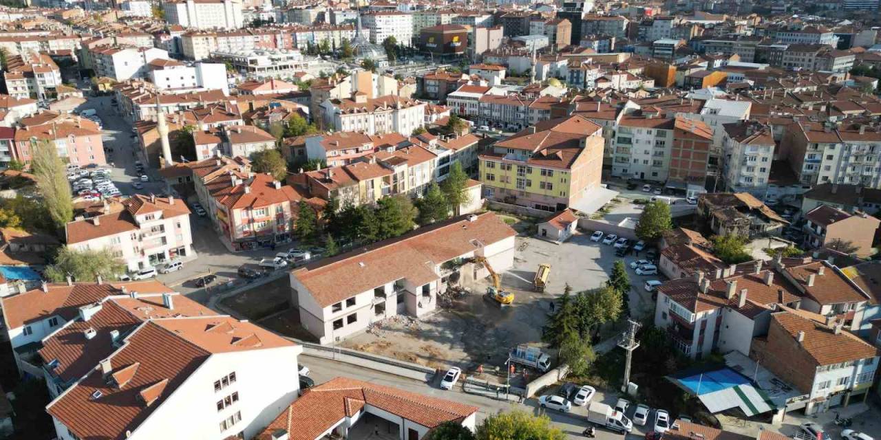 Çorum’da İki Cadde Açılacak Yol İle Birleştirilecek