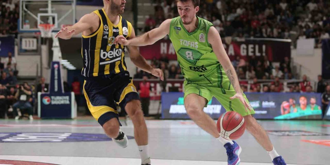 Türkiye Sigorta Basketbol Süper Ligi: Tofaş: 86 - Fenerbahçe: 95