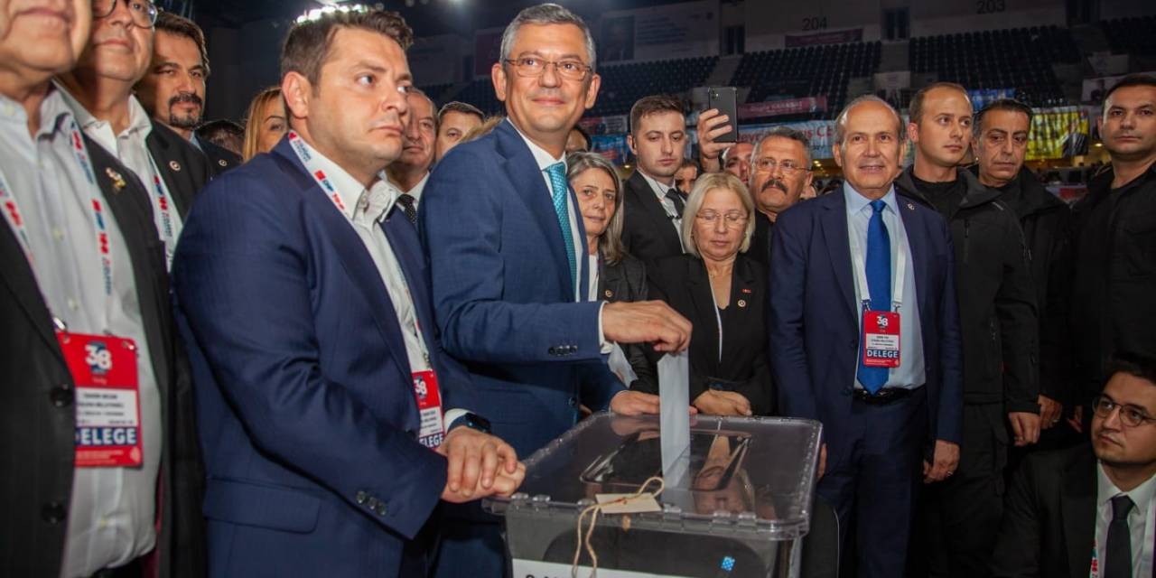 Chp Lideri Özel: “Kılıçdaroğlu İle Telefonla Görüştük, Mazbatadan Sonra Devir Teslim Yapacağız”