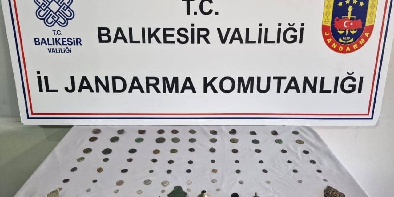 Balıkesir’de Jandarmadan Tarihi Eser Operasyonu