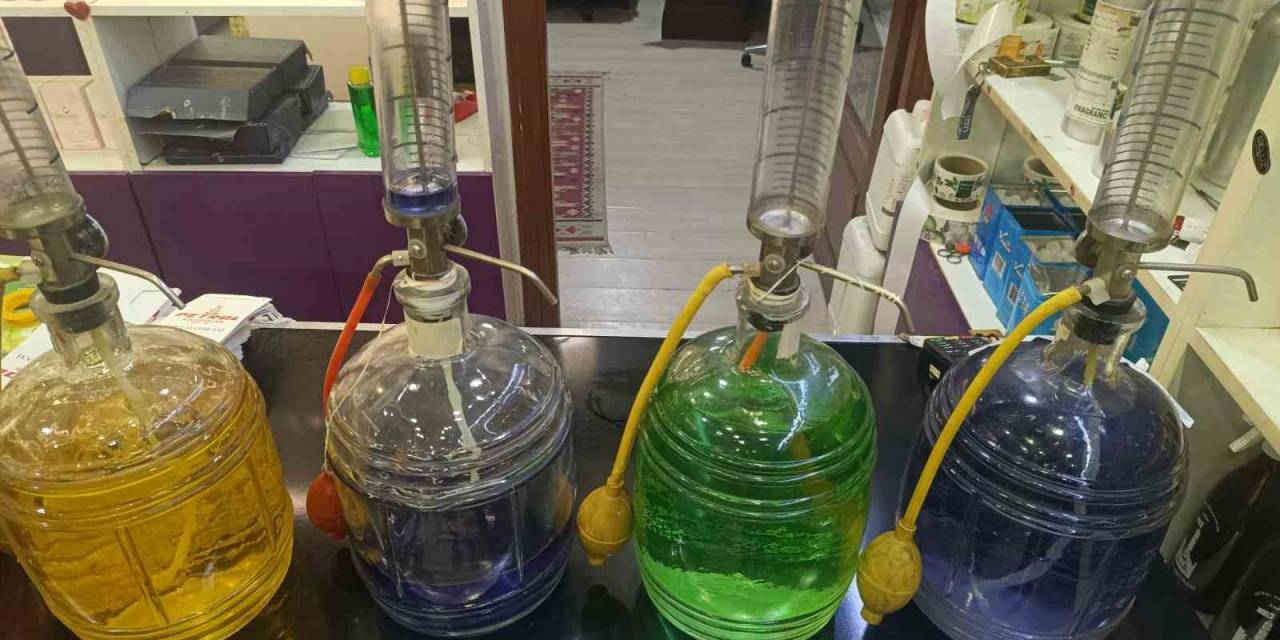 Siirt’ten Avrupa Ve Orta Doğu’ya Fıstık Kolonyası İhracatı