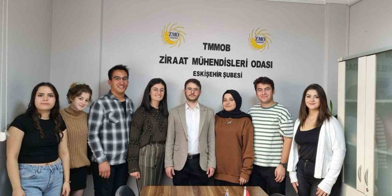 Genç Zmo Öğrencileri İle Mezunlar Kahvaltı Etkinliğinde Bir Araya Geldi