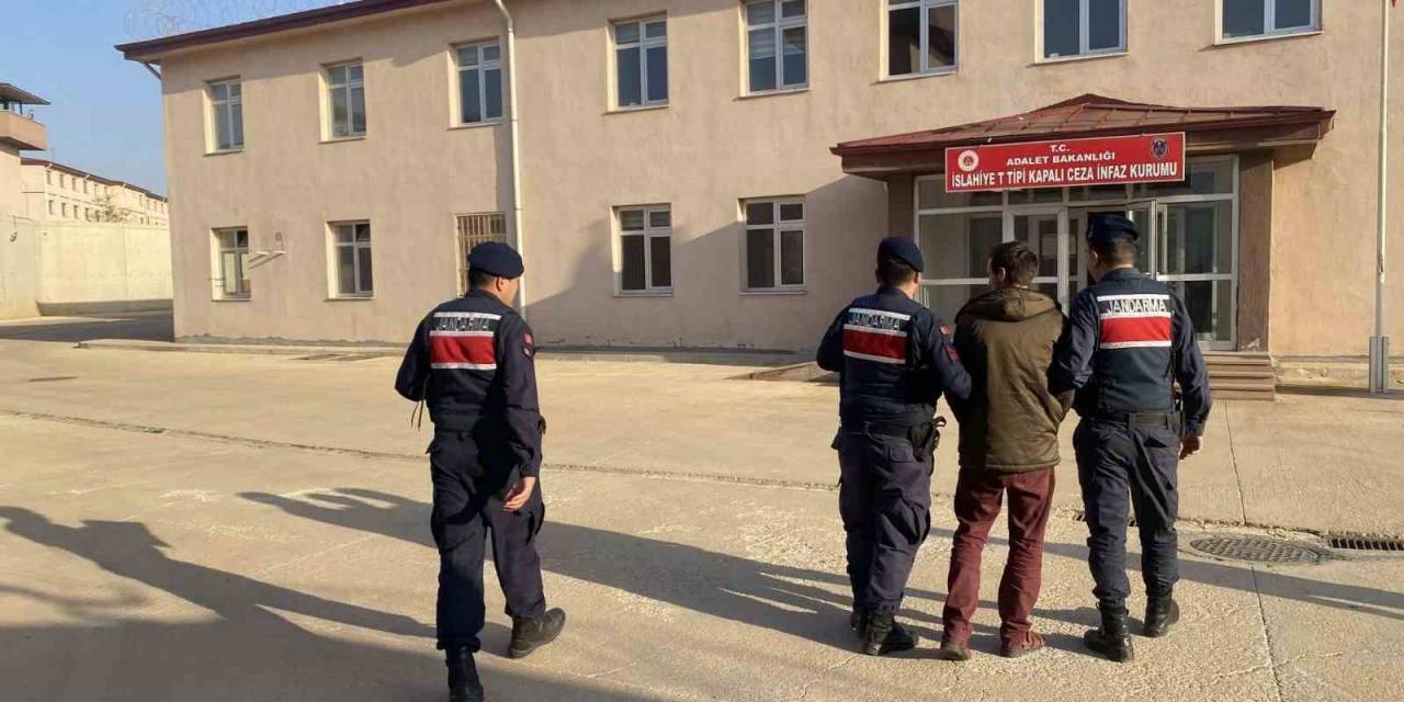 155 Ayrı Suç Kaydı Bulunan Firari Önce Yakalandı Sonra Tutuklandı