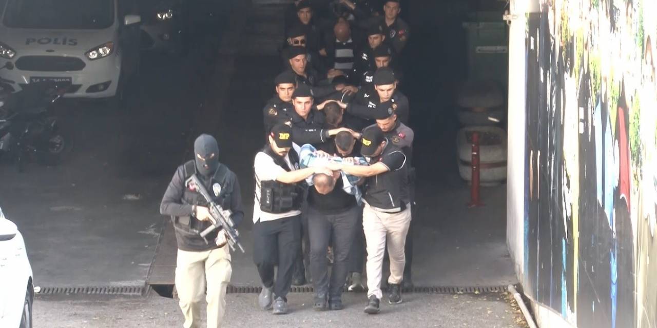 ’comanchero’ Suç Örgütü Operasyonunda 18 Şüpheli Tutuklandı