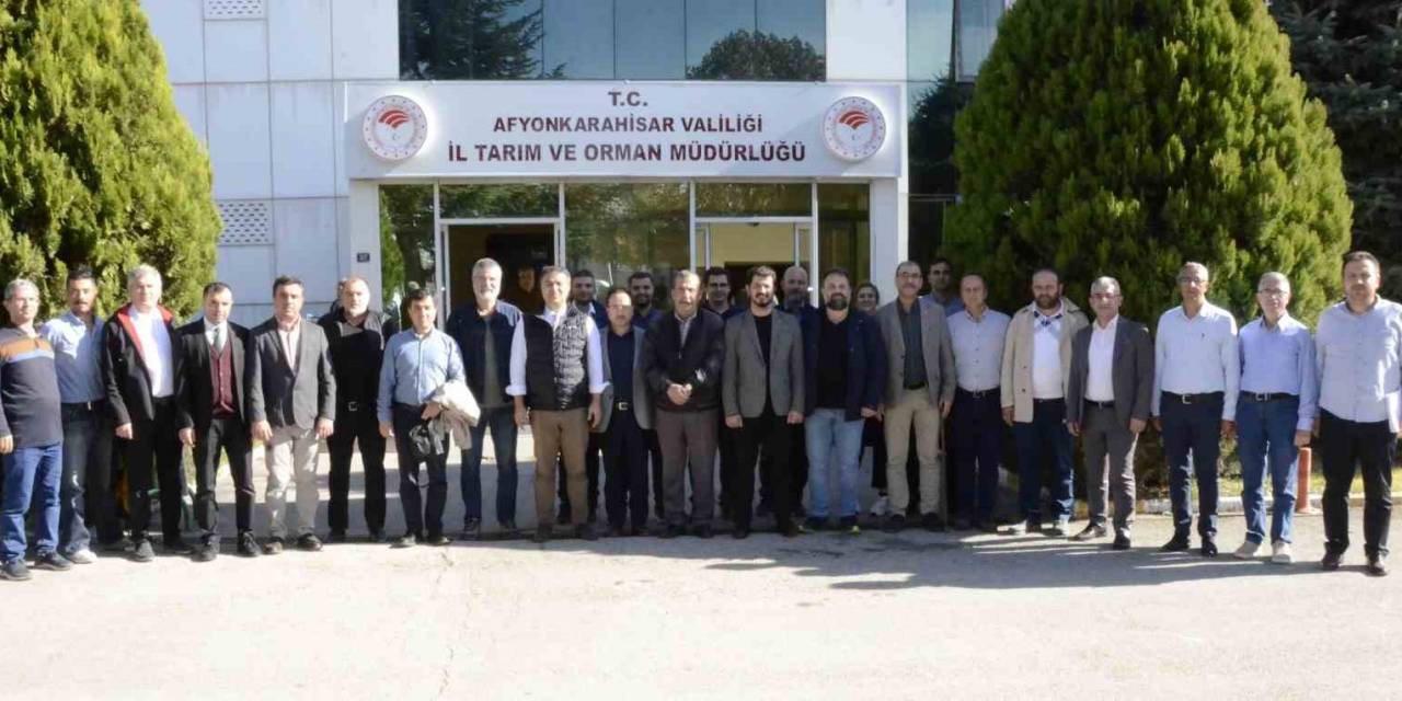 Afyonkarahisar’da Halk Elinde Küçükbaş Hayvan Islahı Projesi Sürüyor