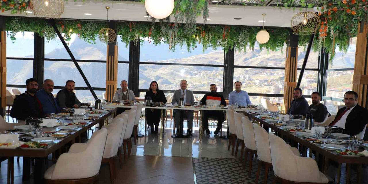 Müdür Kaya, Gazetecilerle Kahvaltıda Bir Araya Geldi