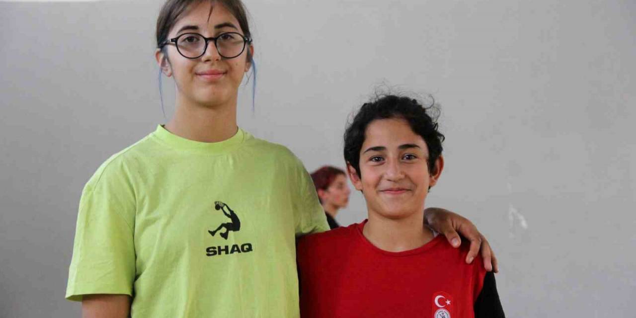 Bu Kızlar Çok Farklı, Başarıları Yaşlarından Büyük