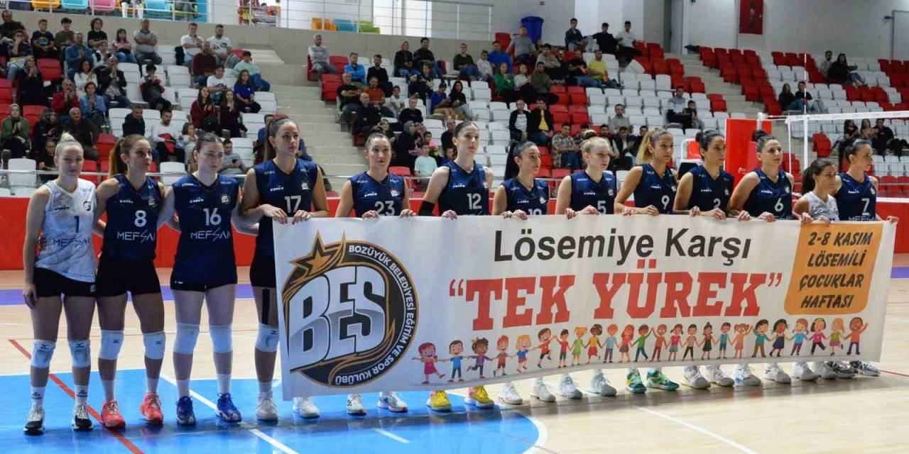 “Bizim Kızlar” 3. Haftada Düzce Voleybol’u 3-0 Yenerek 3. Galibiyetlerini Aldı