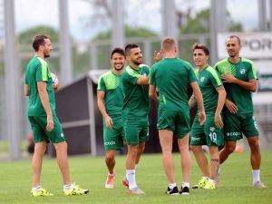 Bursaspor, Fenerbahçe Maçının Hazırlıklarına Başladı