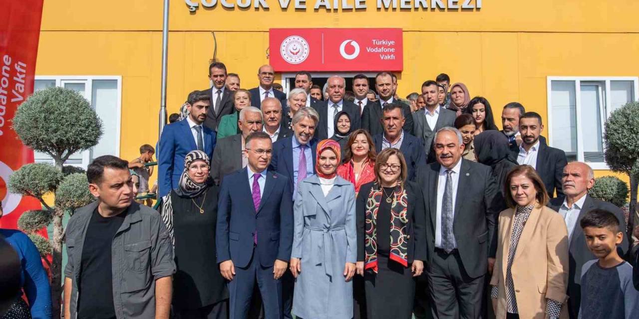 Bakan Göktaş: “Aile Ve Gençlik Bankası Pilot Proje Olarak Deprem Bölgesindeki İllerden Başlayacak”