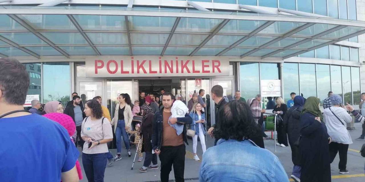 Sağlık Müdürlüğü’nden Soma’daki Hastane Yangınıyla İlgili Açıklama Geldi