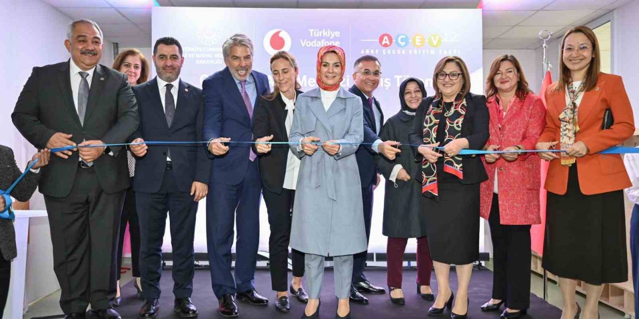 Deprem Bölgesindeki Çocuk Ve Aile Merkezlerinin Sayısı 3’e Ulaştı