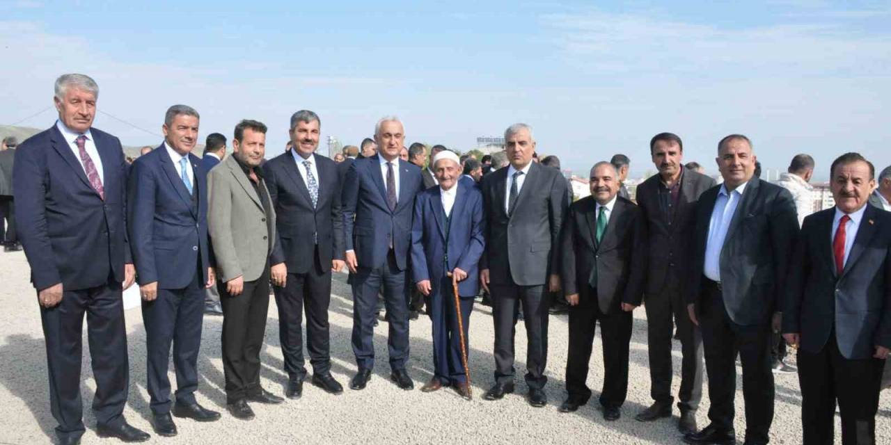 Muş’ta 4-6 Yaş Kur’an Kursunun Temeli Törenle Atıldı