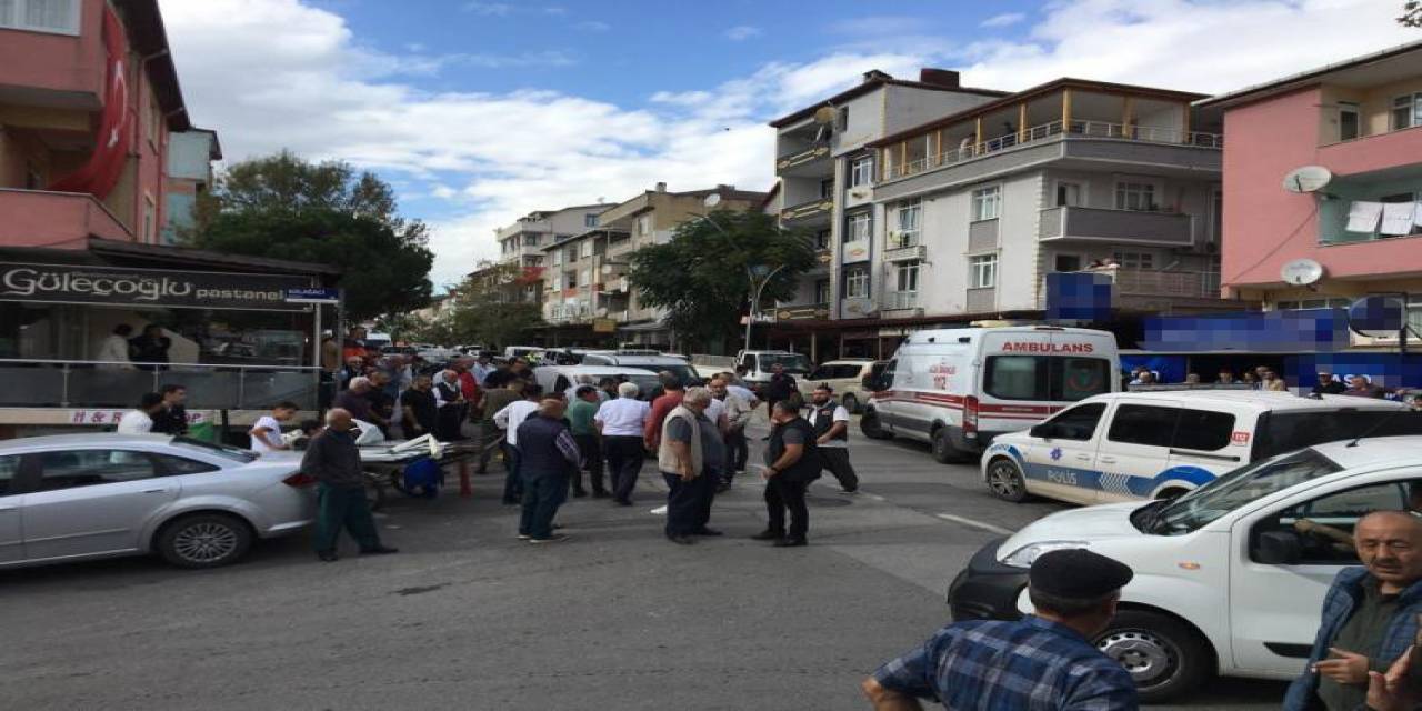 Caddede Ortalık Karıştı: 3 Yaralı