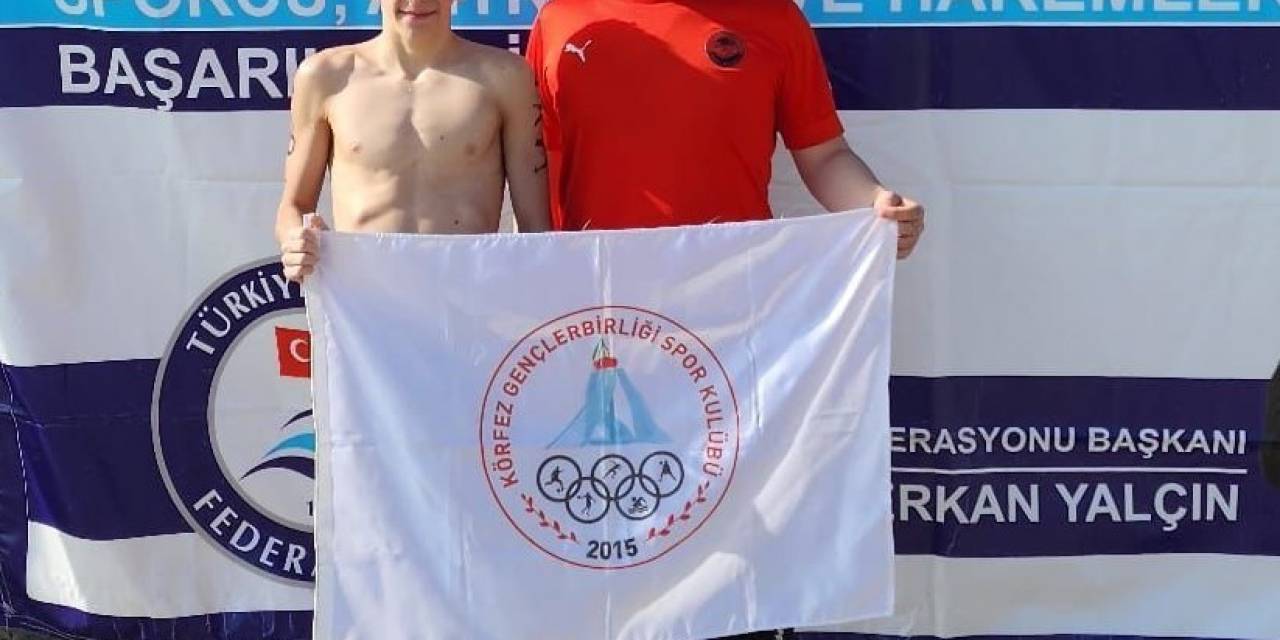 Körfezli Yüzücüden Çifte Derece; Türkiye Birincisi Oldu