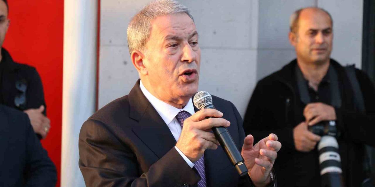 Milli Savunma Komisyonu Başkanı Akar: "Biz Hür Doğduk, Hür Yaşarız"