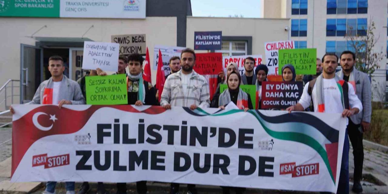 Üniversite Öğrencileri Filistin’e Destek İçin Bir Araya Geldiler